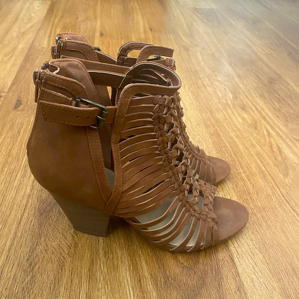 Strappy tan heels